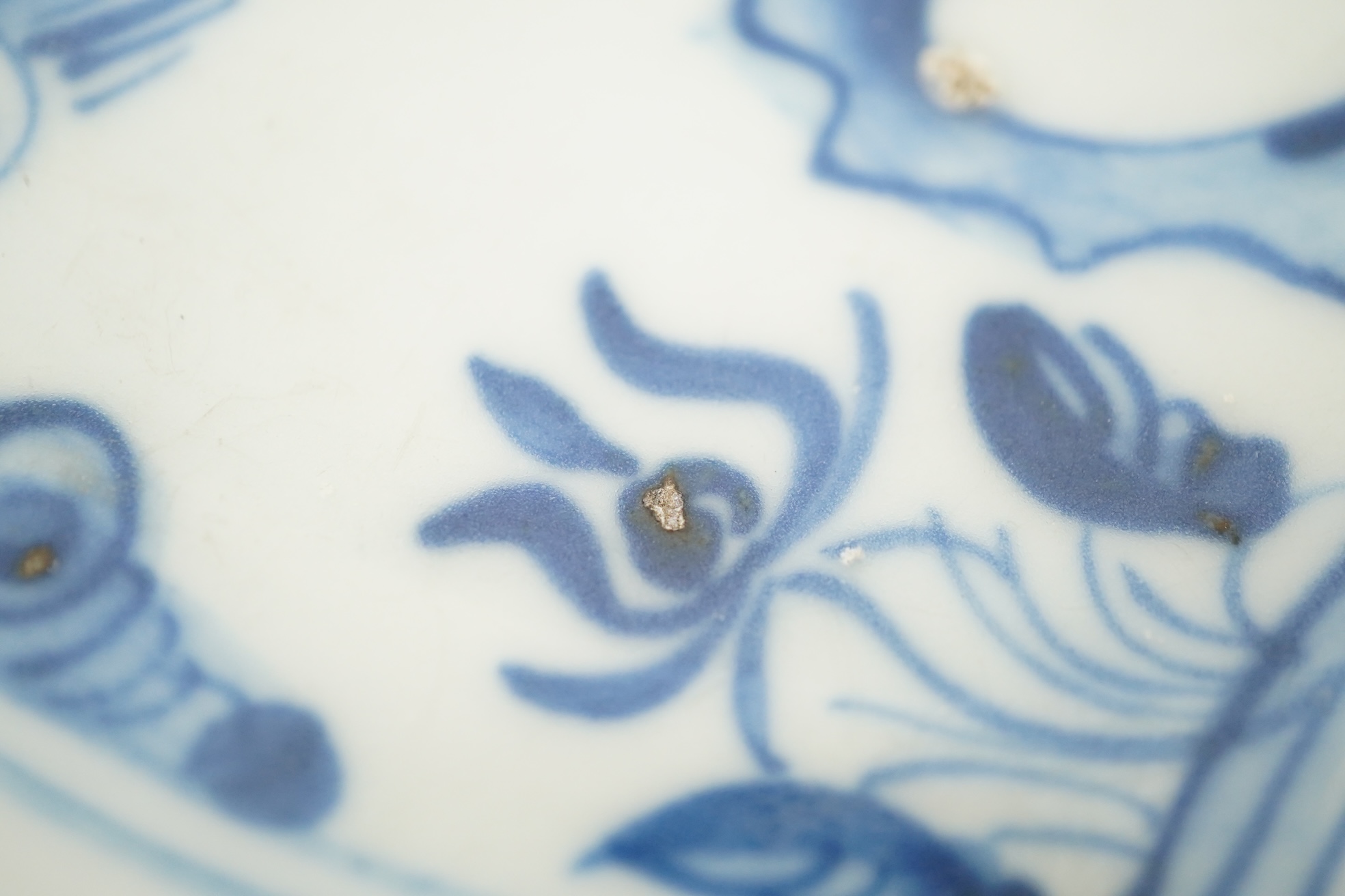 A Chinese Ming blue and white saucer dish, 16th century